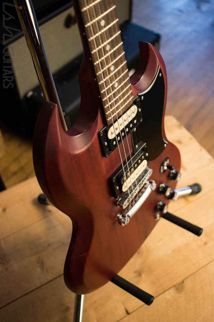 2014 Gibson SGJ Cherry – Ish Guitars