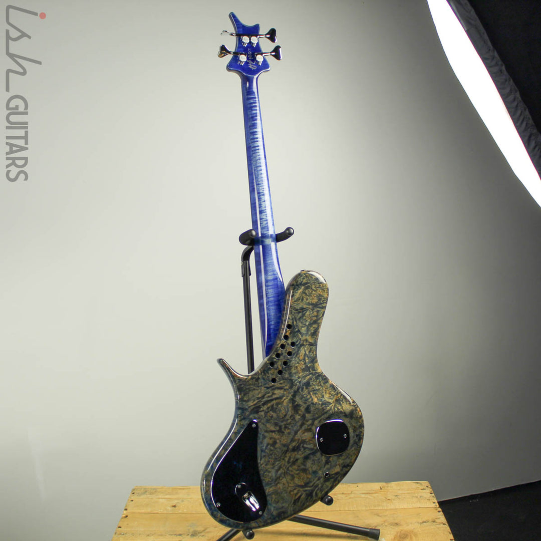 Ritter R8 Singlecut Bass Guitar Solid Maple Burl