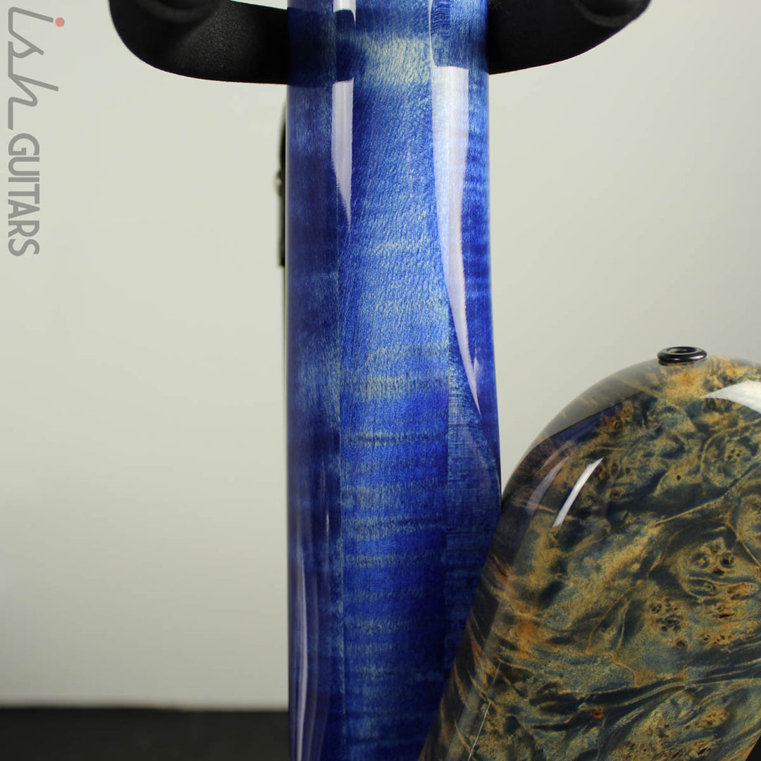 Ritter R8 Singlecut Bass Guitar Solid Maple Burl