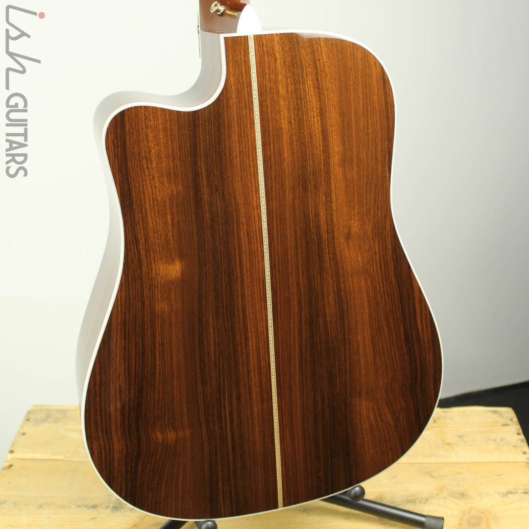 2011 Martin DC Aura Cutaway Acoustic Electric Guitar