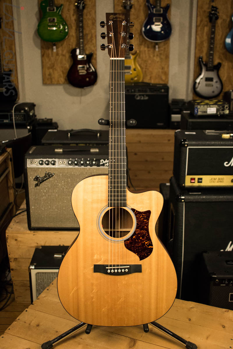 2017 Martin Performing Artist Series OMCPA4 Acoustic Guitar