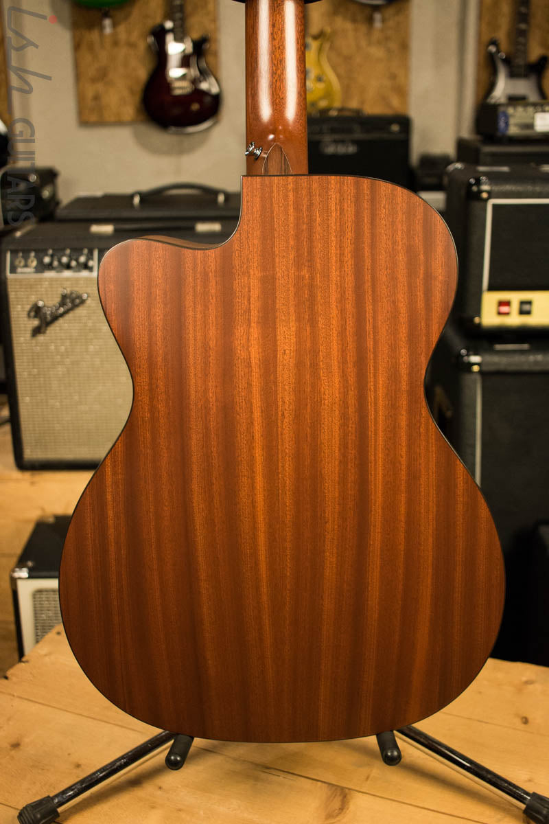 2017 Martin Performing Artist Series OMCPA4 Acoustic Guitar