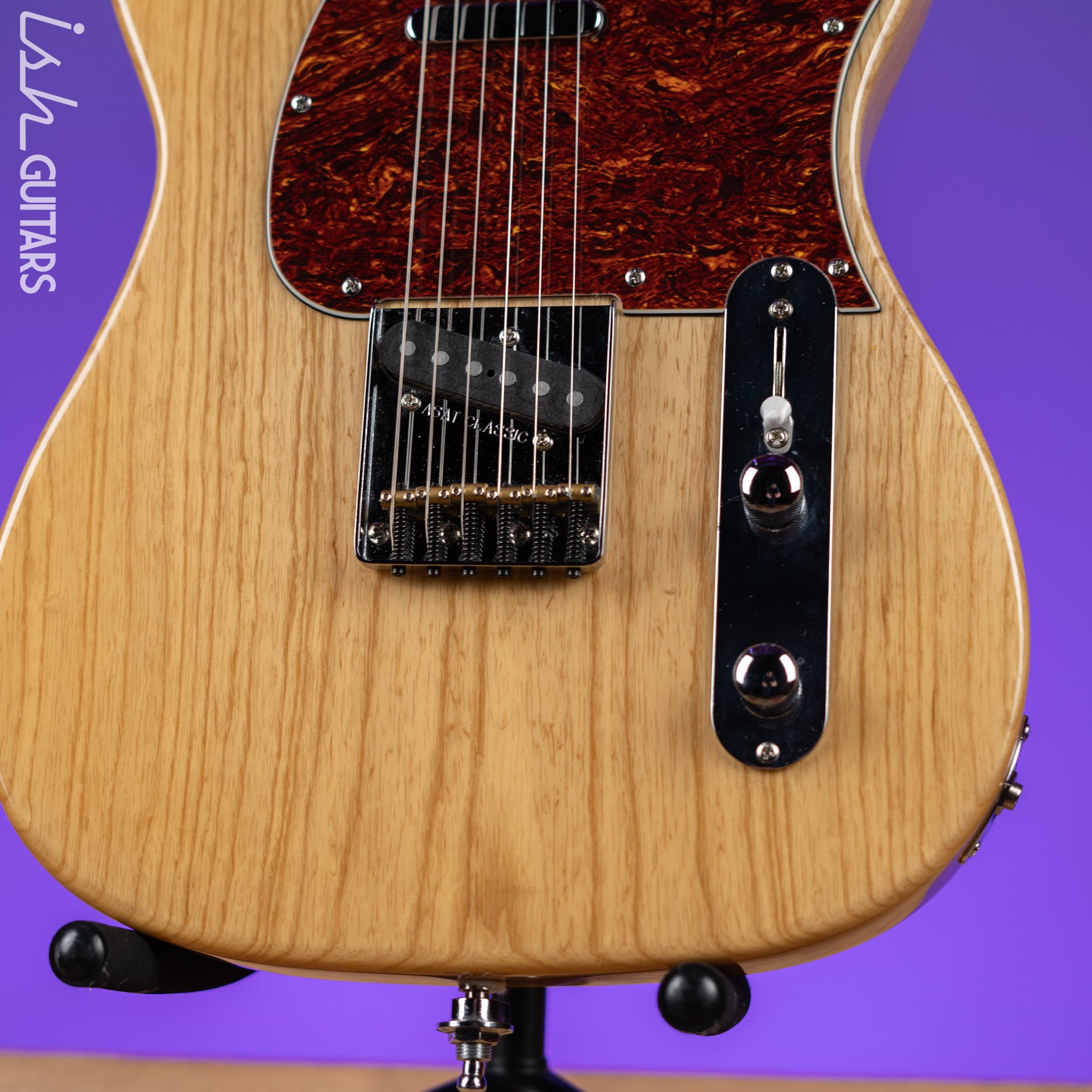 2017 G&L ASAT Classic Tribute Series Natural – Ish Guitars