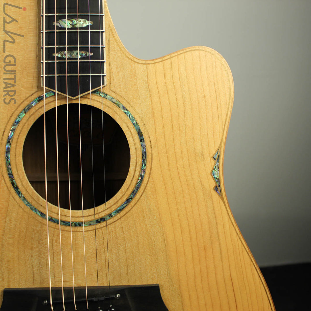Cole Clark FL3EC-COLB Cedar of Lebanon Top with Blackwood Back and Sides