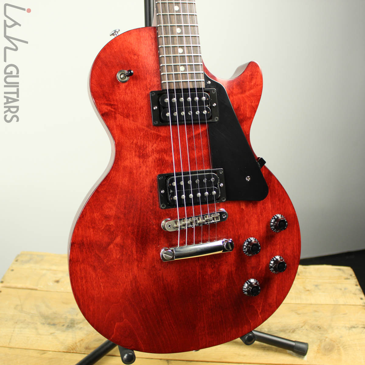 2018 Gibson Les Paul Studio Red – Ish Guitars