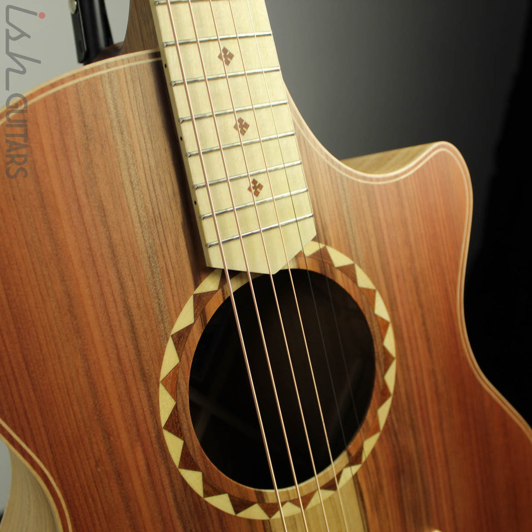 Cole Clark Angel AN2EC-RDBLSB Redwood Top w/ Blackwood Back and Sides
