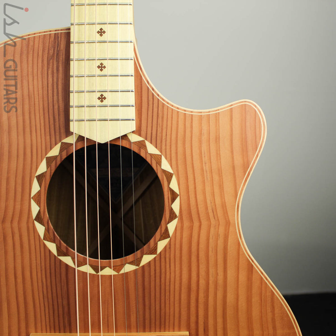 Cole Clark Angel AN2EC-RDBLSB Redwood Top w/ Blackwood Back and Sides