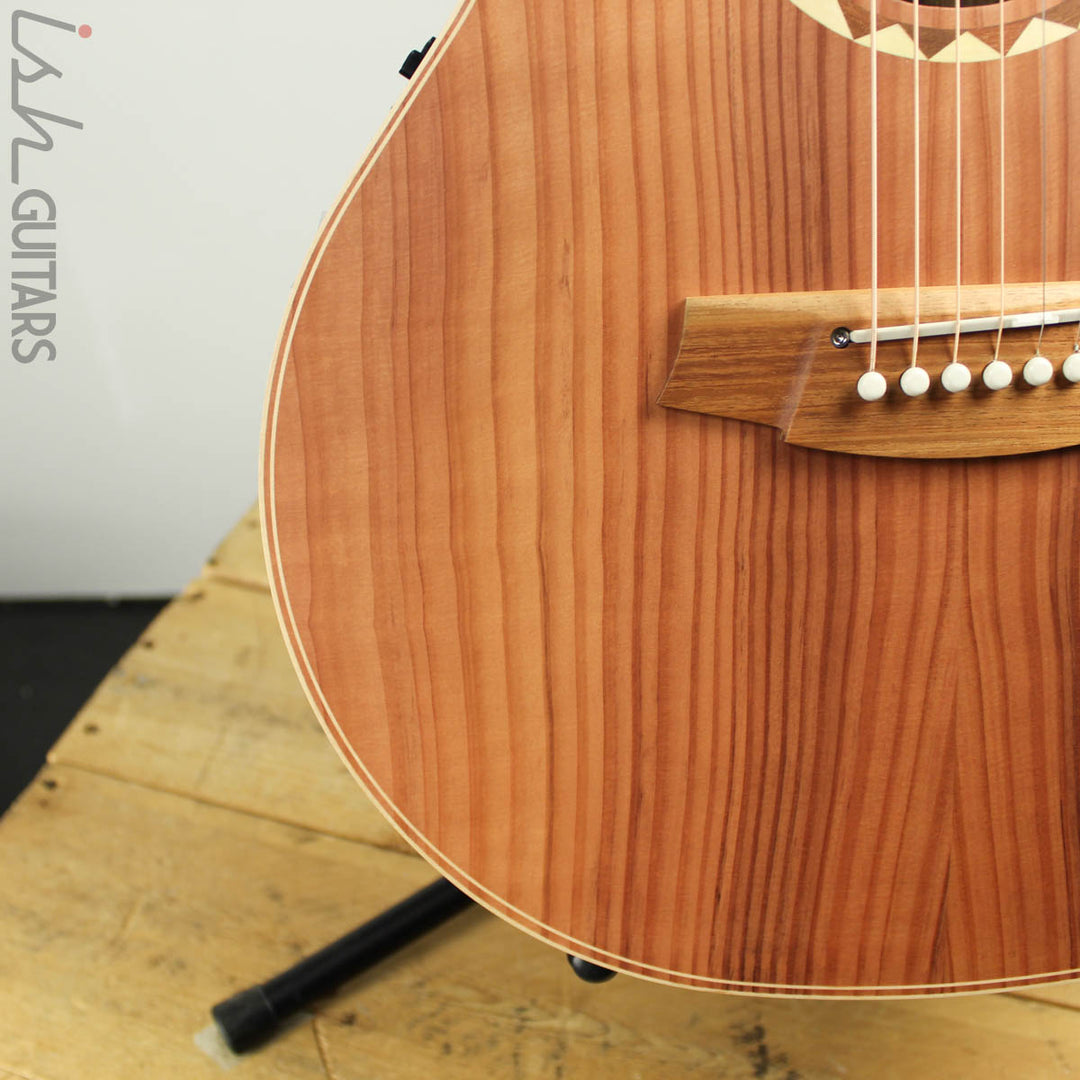 Cole Clark Angel AN2EC-RDBLSB Redwood Top w/ Blackwood Back and Sides