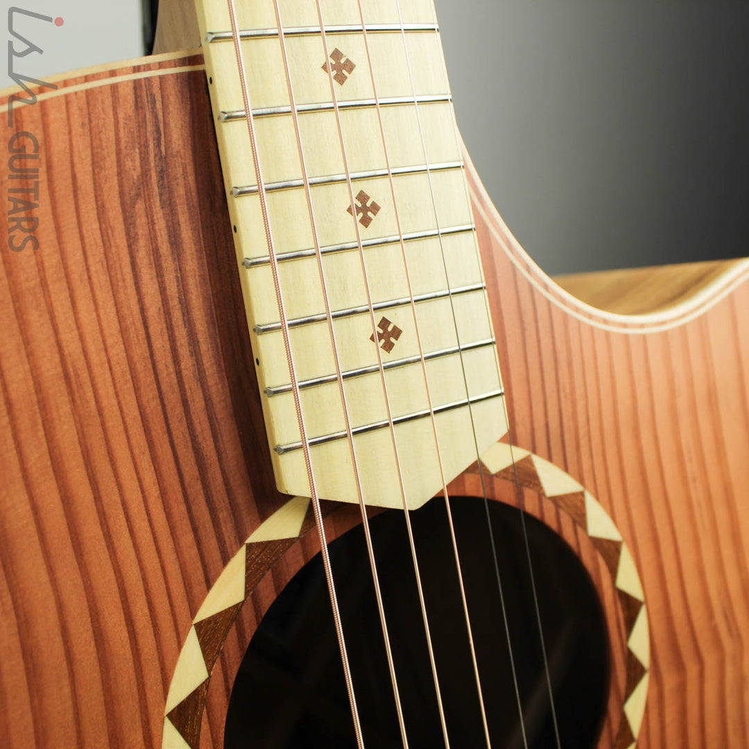 Cole Clark Angel AN2EC-RDBLSB Redwood Top w/ Blackwood Back and Sides