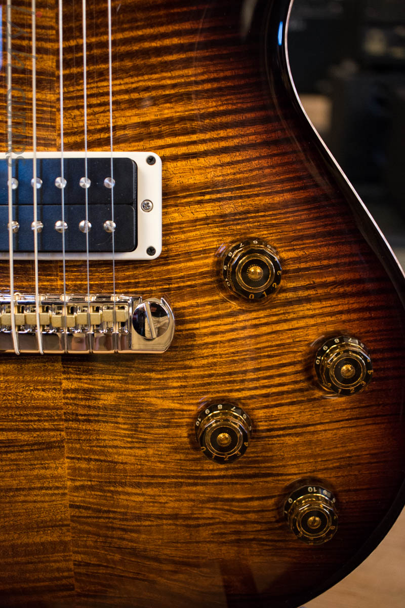 2018 PRS Tremonti Baritone LTD Flamed Maple Neck Black Gold Burst