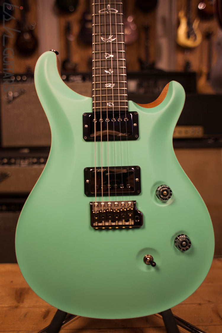 18258444_01_750x.jpg?v=1571719453