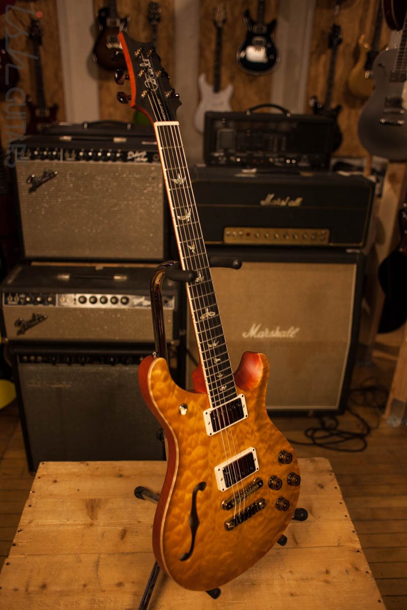 Paul Reed Smith PRS B-Stock McCarty 594 Semi-Hollow Wood Library Korina Neck Ebony Fretboard Korina Back  Faded McCarty Sunburst Satin Finish