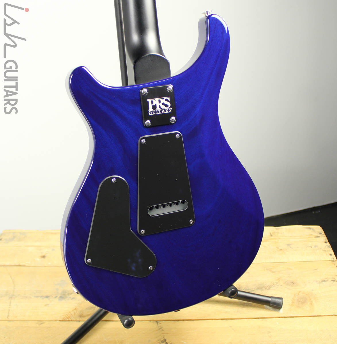 Paul Reed Smith PRS CE24 Semi-Hollow Blue Matteo w/ Painted Neck