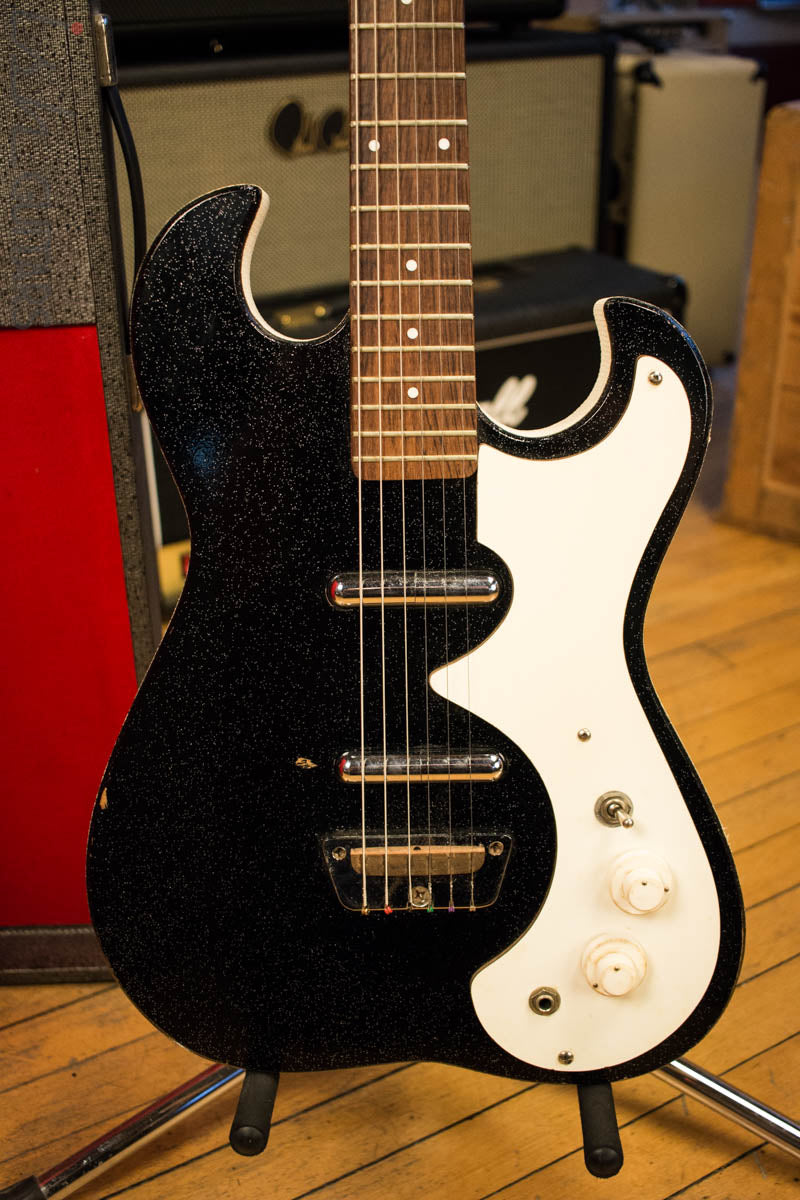 Vintage Silvertone 1449 W/ Amp Case