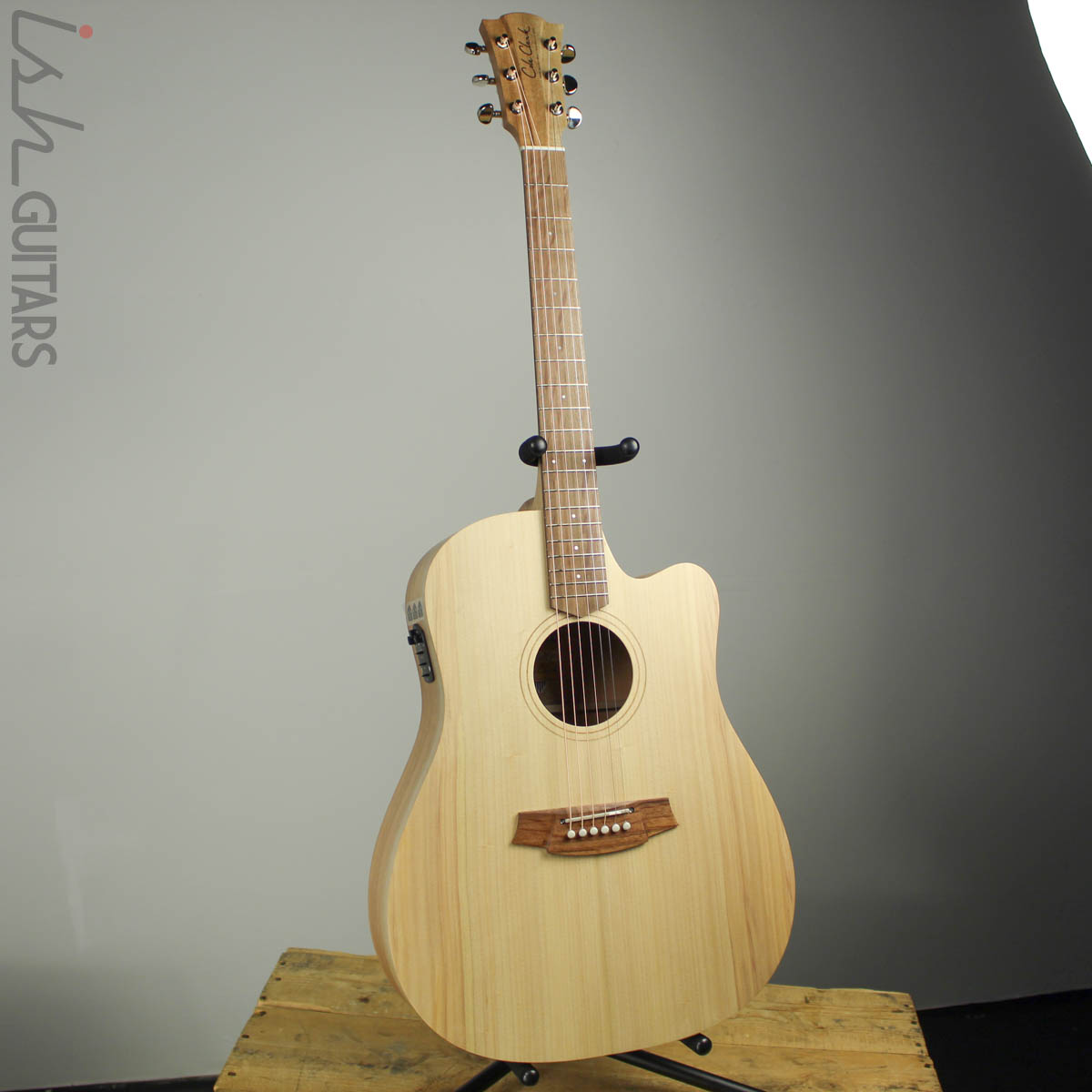 ギター Cole Clark / Touring Series CCFL1EC-BM 1 Cole Clark Fat Lady FL1EC-BM Bunya/Maple – Ish Guitars