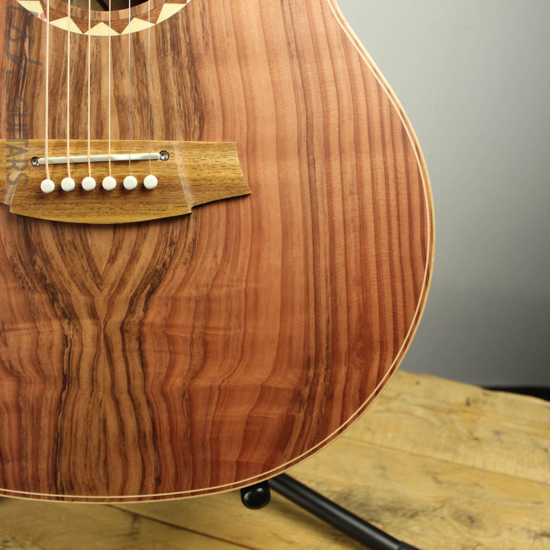 Cole Clark Angel AN2EC-RDBLSB Redwood Top w/ Blackwood Back and Sides