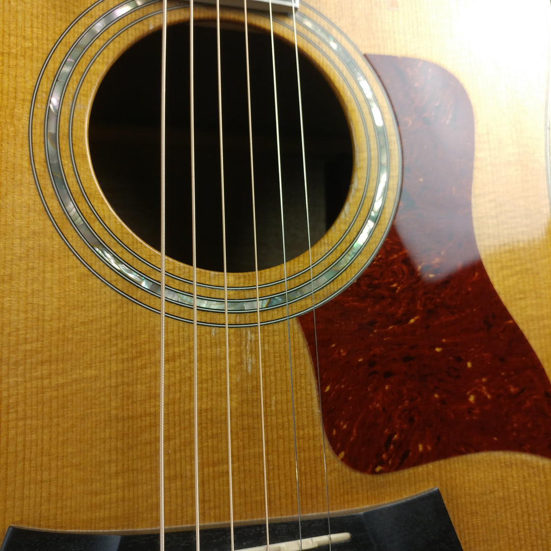 1993 Taylor 610 Natural With L.R. Baggs iBeam