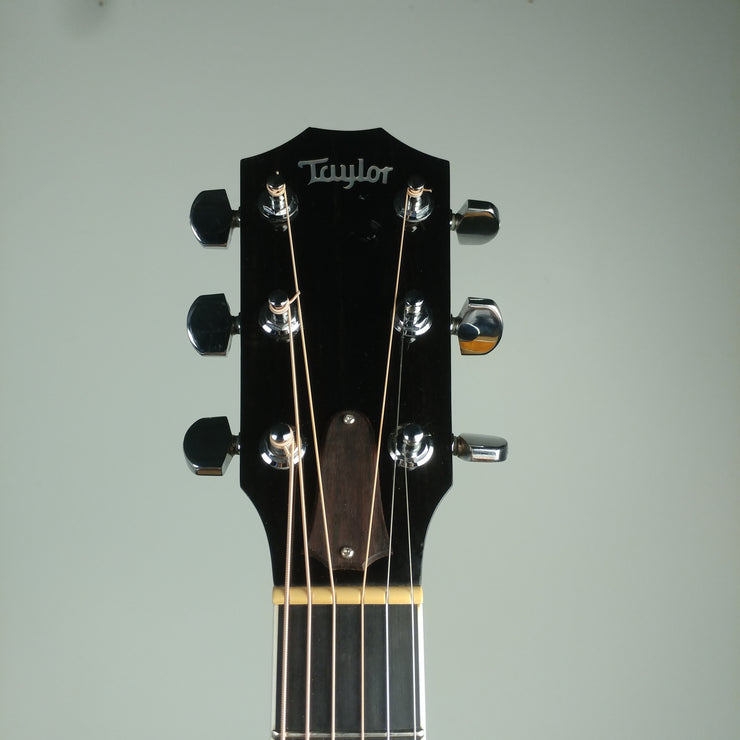 1993 Taylor 610 Natural With L.R. Baggs iBeam