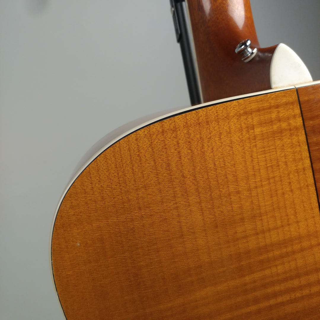 1993 Taylor 610 Natural With L.R. Baggs iBeam