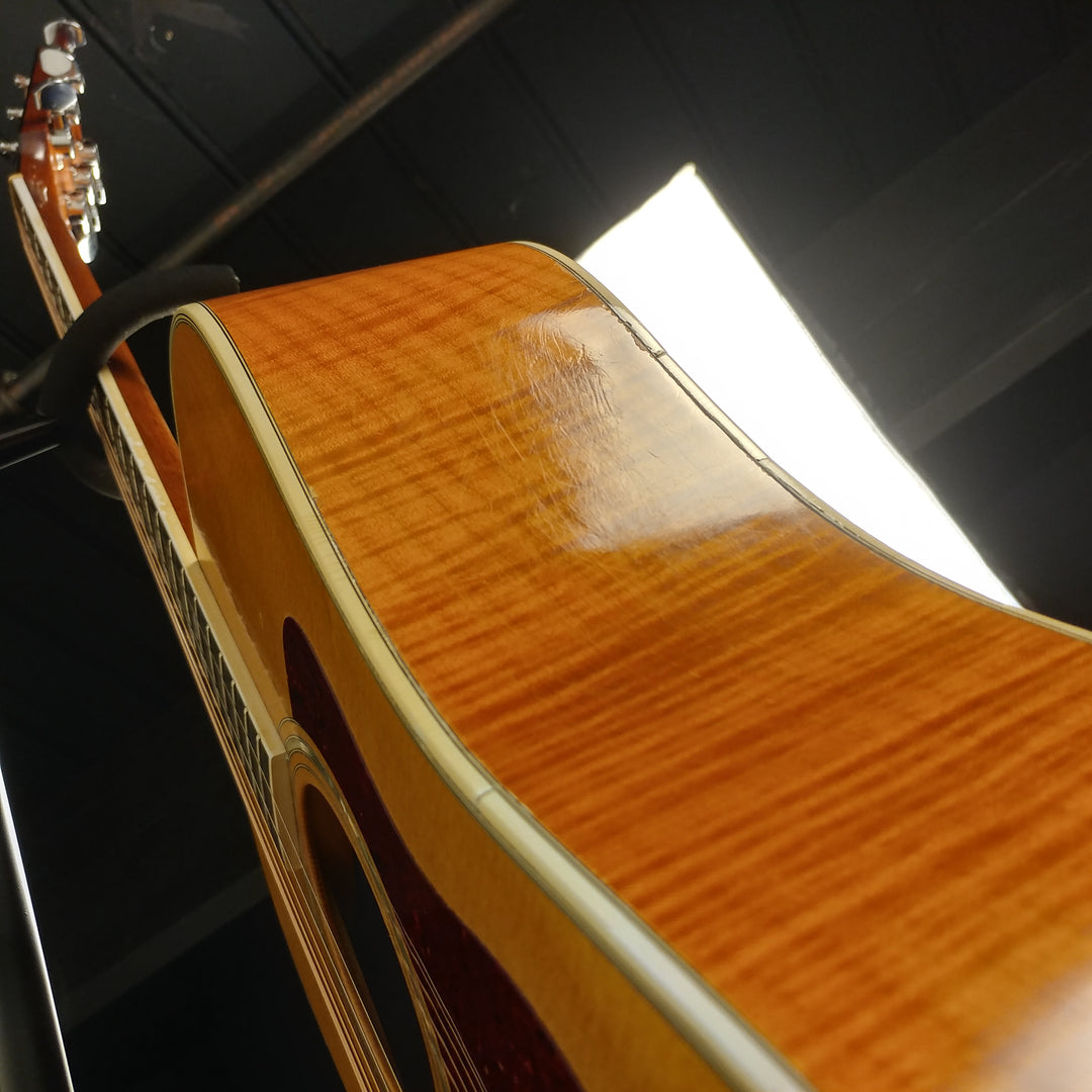 1993 Taylor 610 Natural With L.R. Baggs iBeam