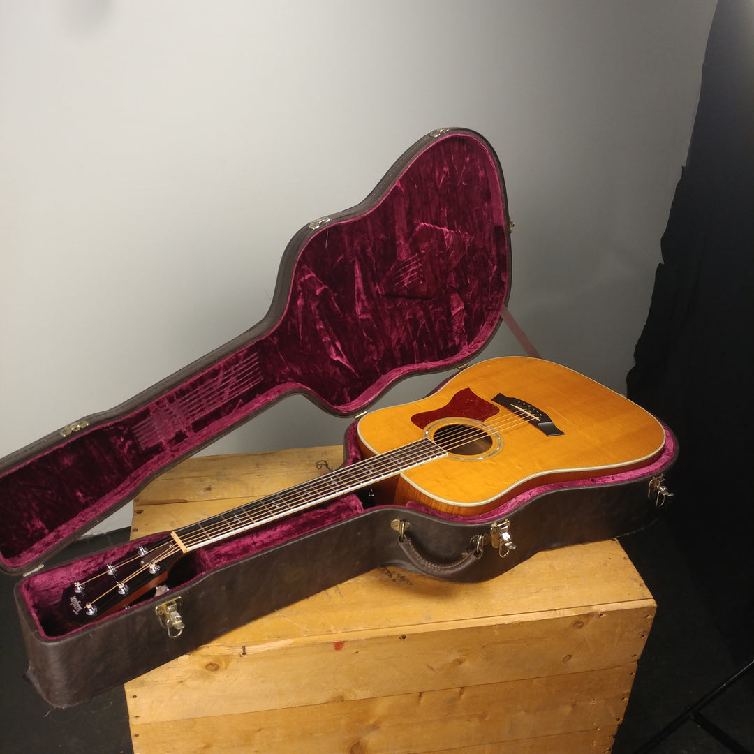 1993 Taylor 610 Natural With L.R. Baggs iBeam