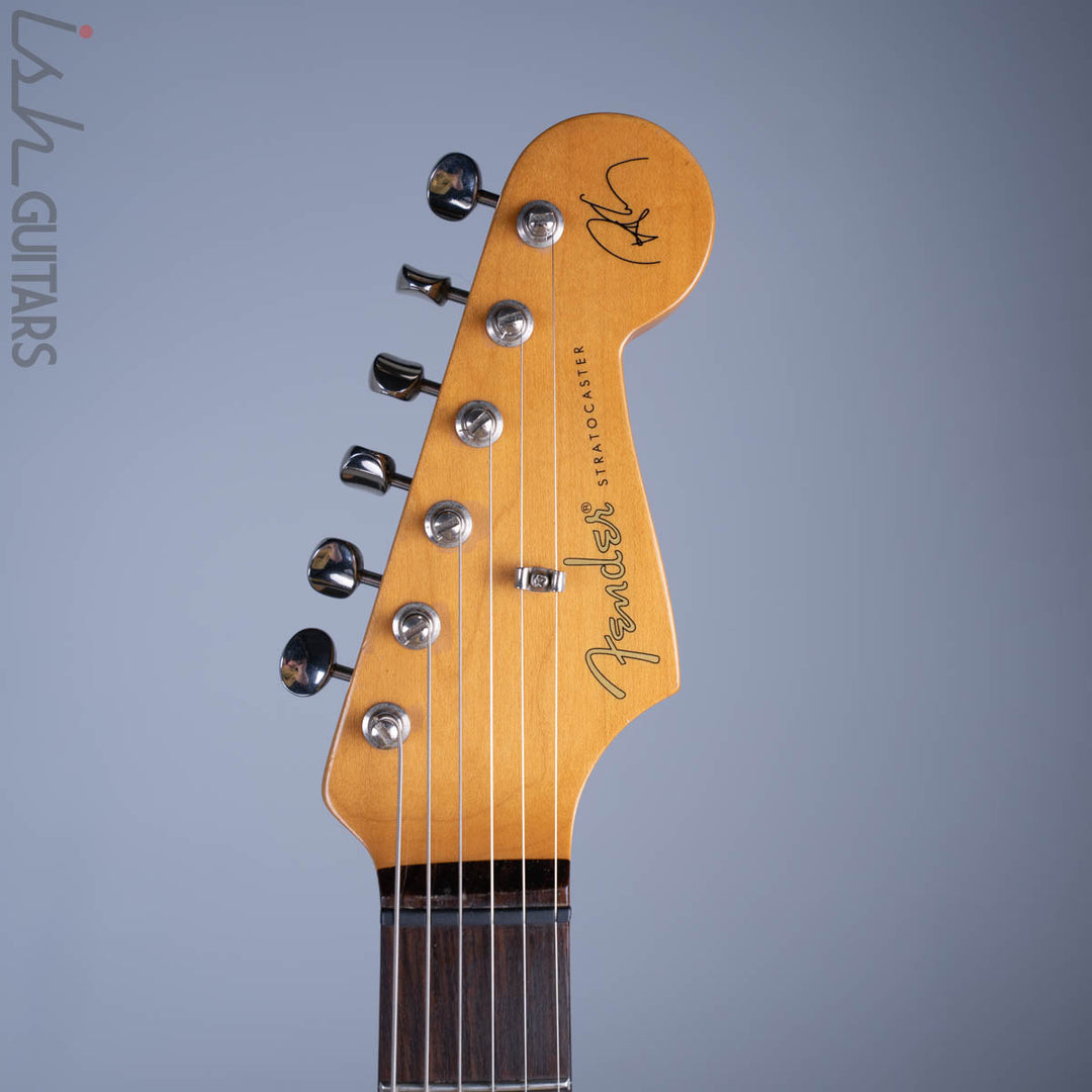 1996 Fender Robert Cray Signature Stratocaster Three Tone Sunburst