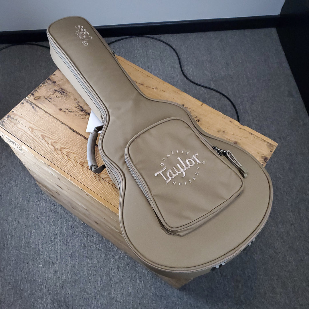 2019 Taylor GS Mini-e Bass