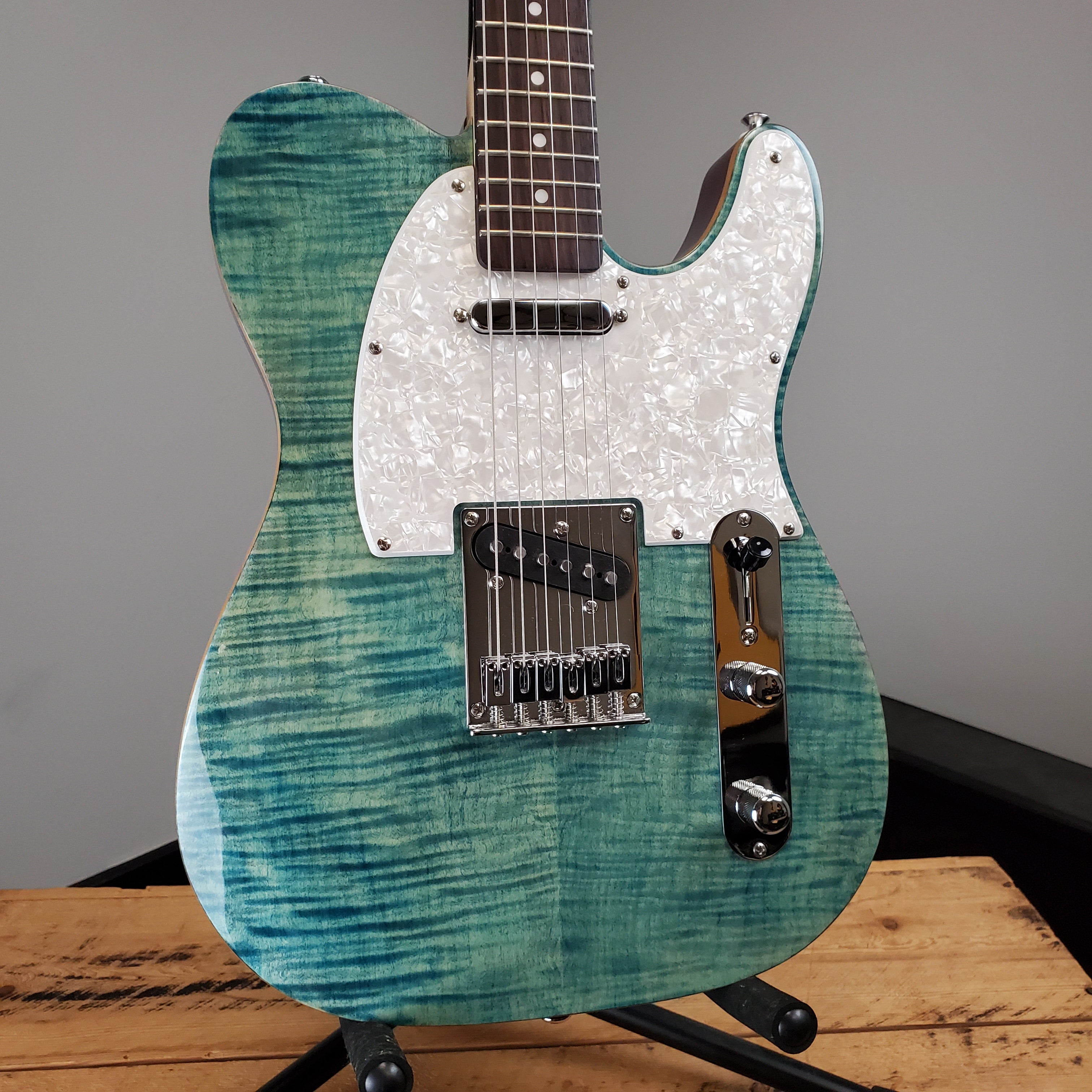 2019 Michael Kelly 1953 Telecaster Blue Jean Wash – Ish Guitars