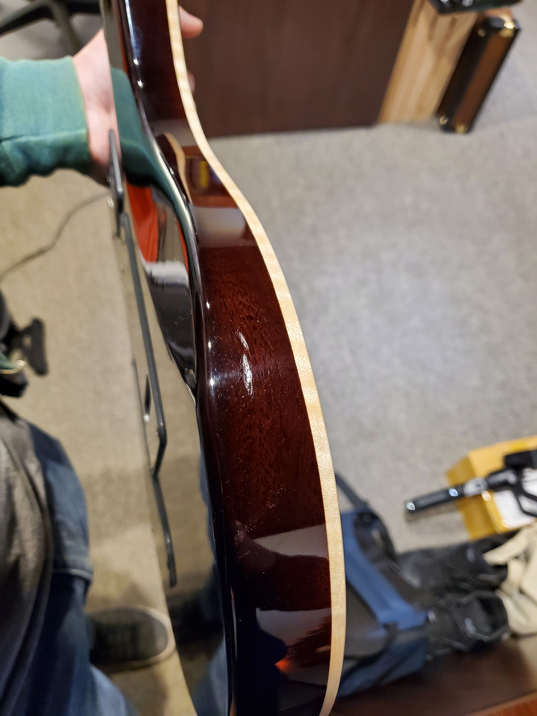 PRS CE 24 McCarty Tobacco Sunburst - Store Demo