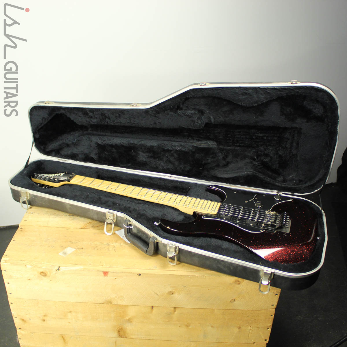 1990s Washburn MG-44 Black Cherry Sparkle – Ish Guitars