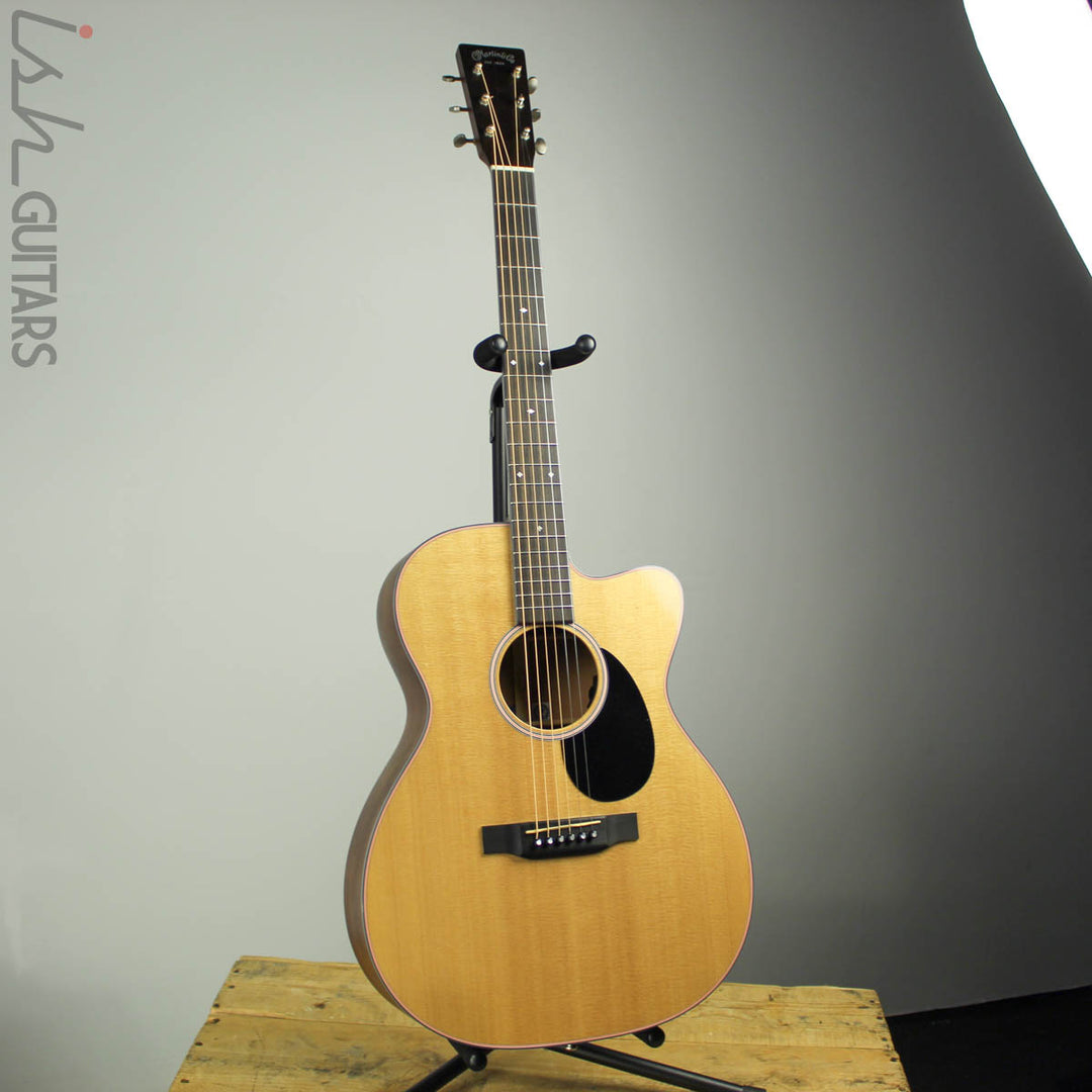 2016 Martin OMC-16E