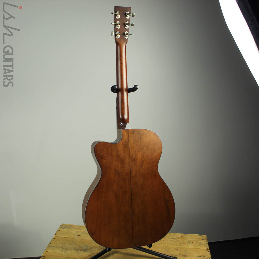 2016 Martin OMC-16E