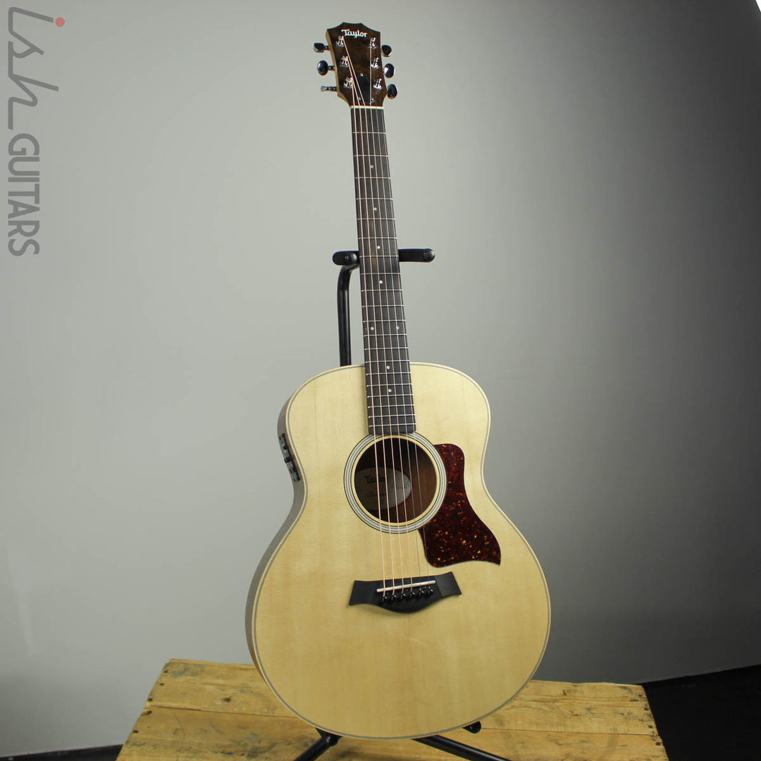 Taylor GS Mini-e Walnut