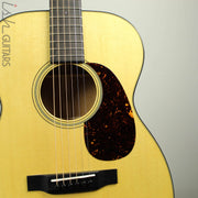 Martin 00-18 Acoustic Guitar Sitka Spruce B-Stock