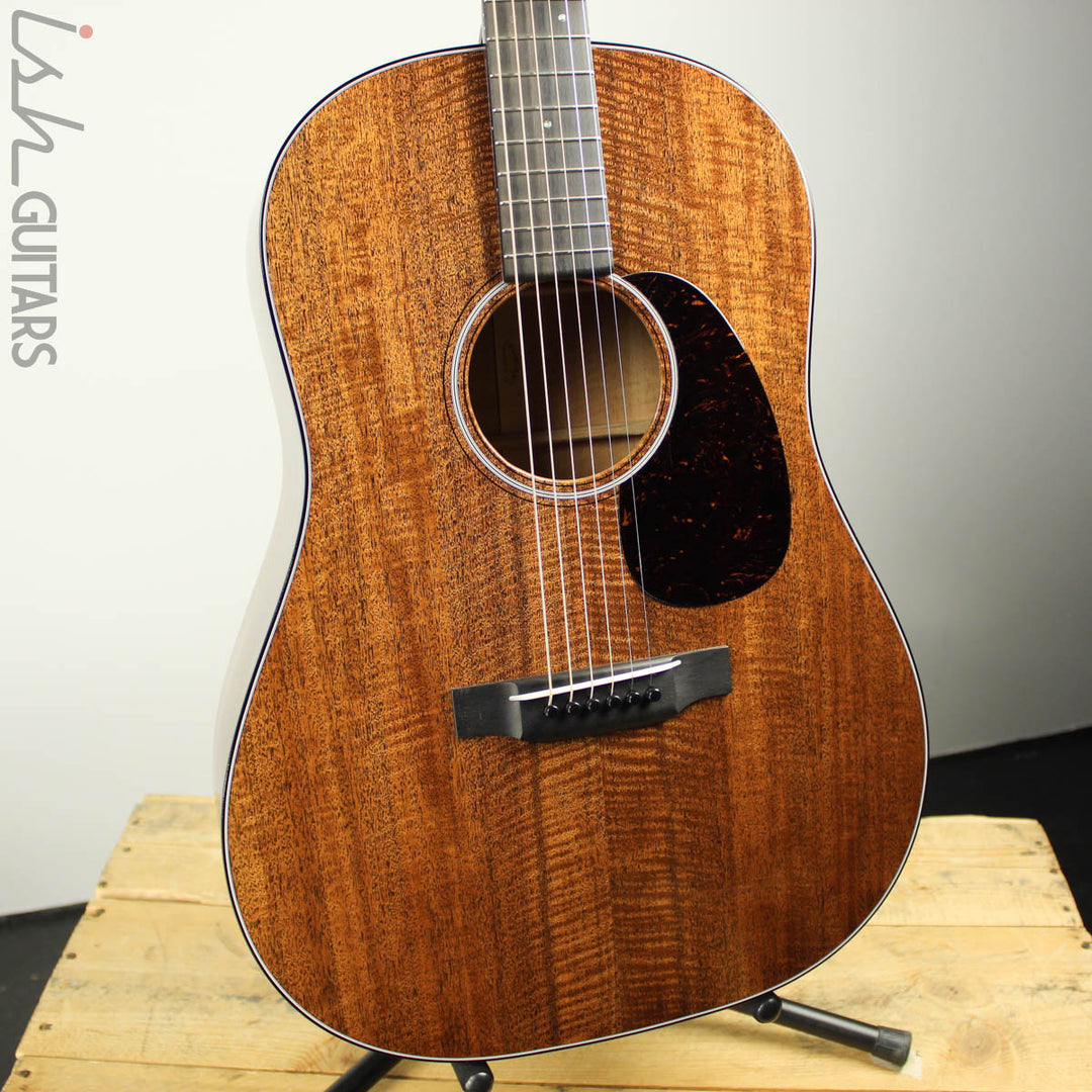 Martin Custom Shop D-1 DSS Slope Shoulder 12 Fret Dreadnought Flamed Mahogany