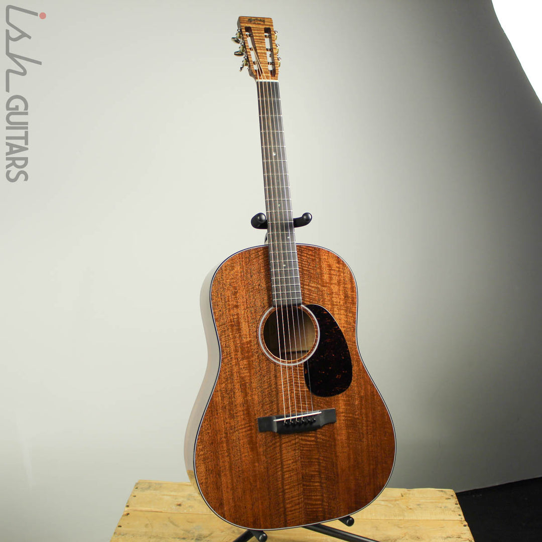 Martin Custom Shop D-1 DSS Slope Shoulder 12 Fret Dreadnought Flamed Mahogany