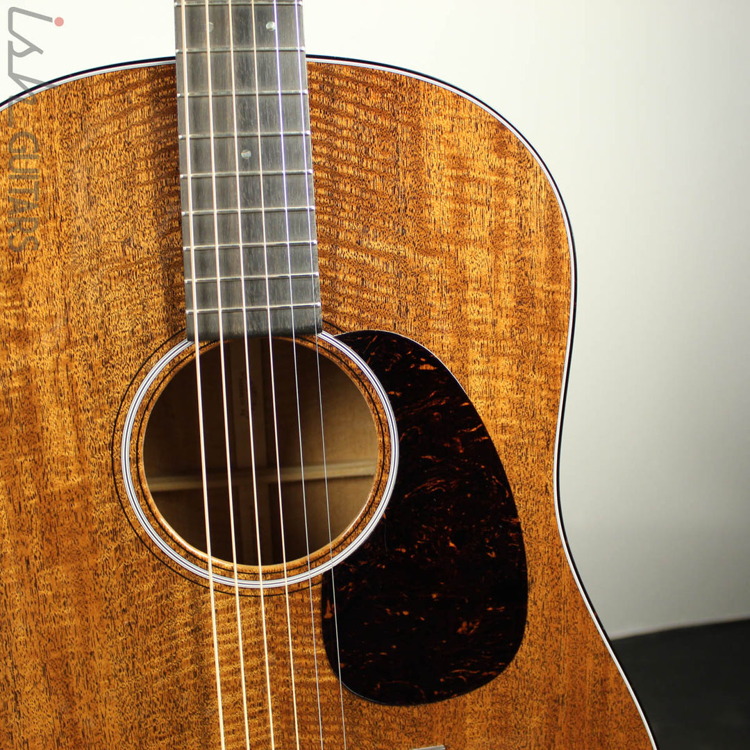 Martin Custom Shop D-1 DSS Slope Shoulder 12 Fret Dreadnought Flamed Mahogany