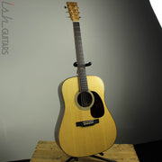 Martin Custom Shop D-35 Wild Grain Rosewood Quilted Maple
