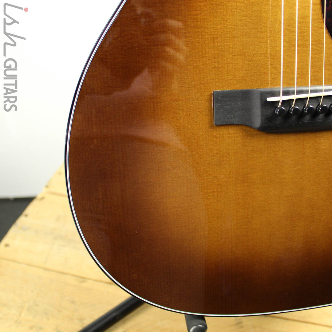 Martin Custom Shop 000-18 Curly Ash 1933 Amber Tone Burst (DEMO VIDEO)