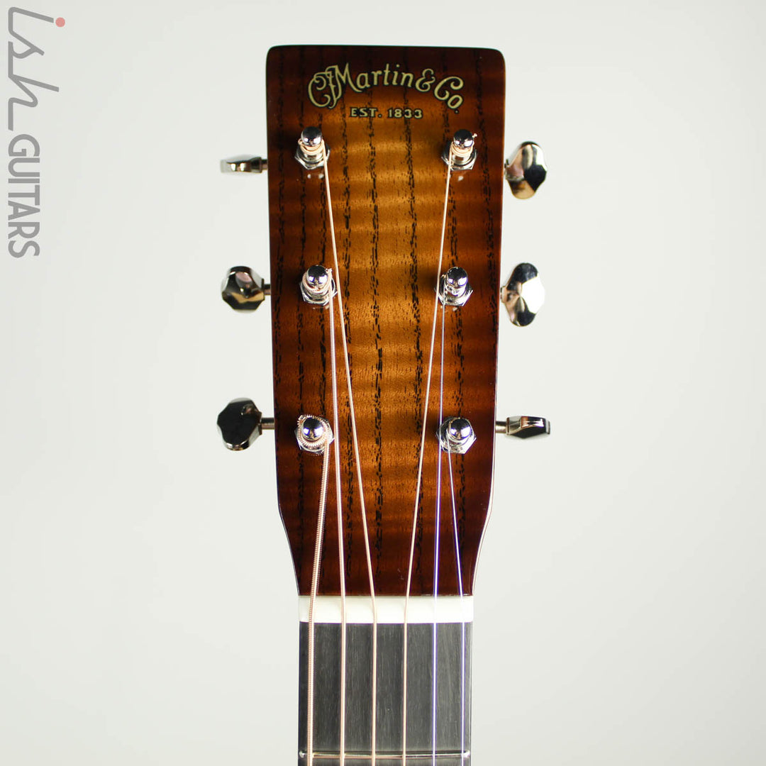 Martin Custom Shop 000-18 Curly Ash 1933 Amber Tone Burst (DEMO VIDEO)