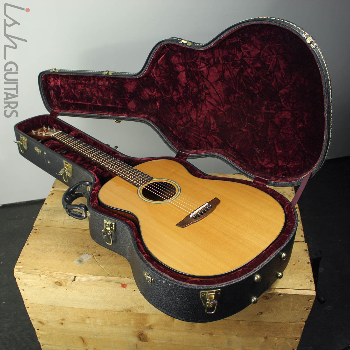 2002 James Goodall Aloha Koa Grand Concert AKCG – Ish Guitars