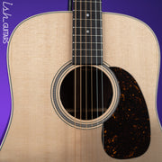 Martin D-16E Acoustic-Electric Guitar Natural