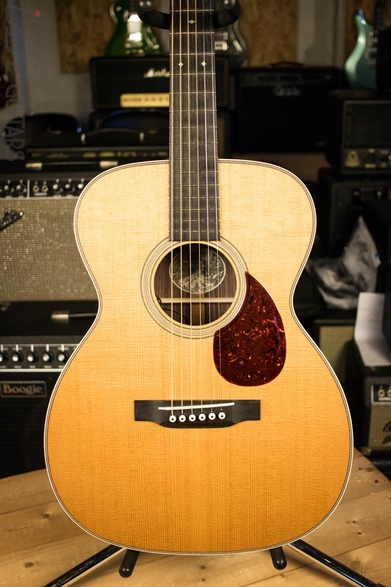 Collins OM2HT Acoustic Guitar