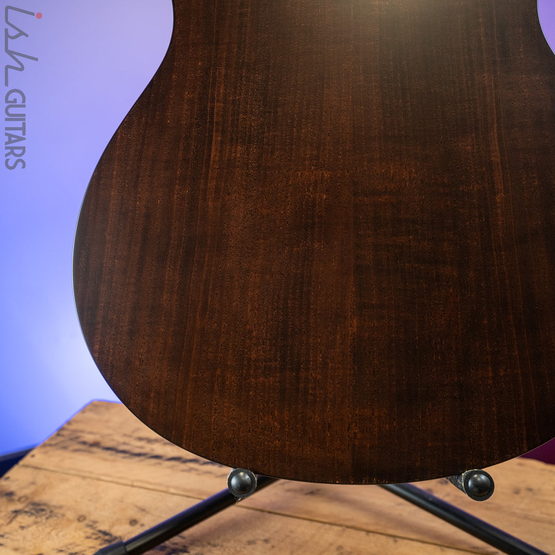 Taylor 326ce Urban Ash/Mahogany