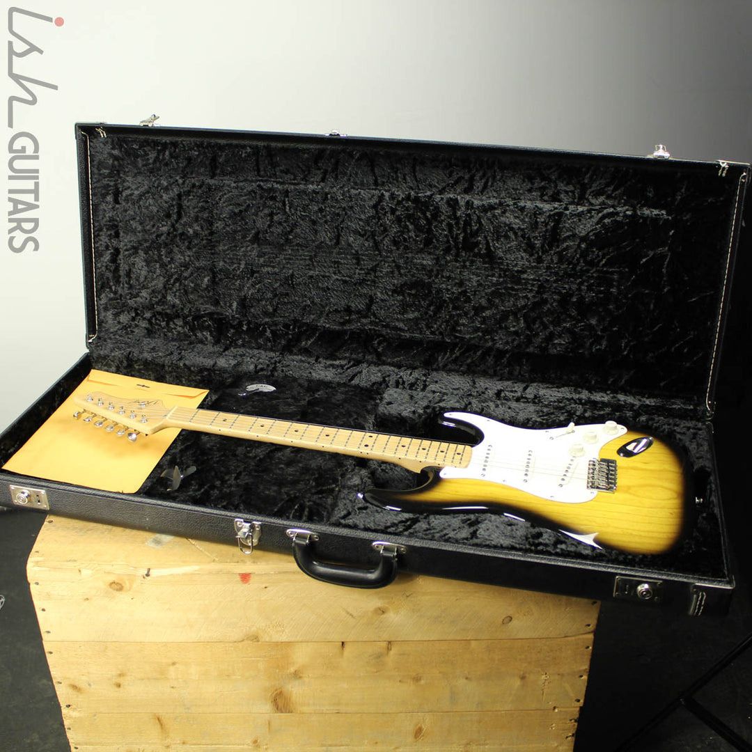 2014 D’Pergo Vintage Limited Strat Tobacco Sunburst