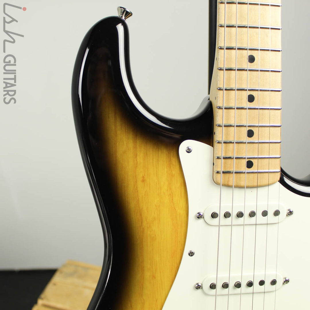 2014 D’Pergo Vintage Limited Strat Tobacco Sunburst