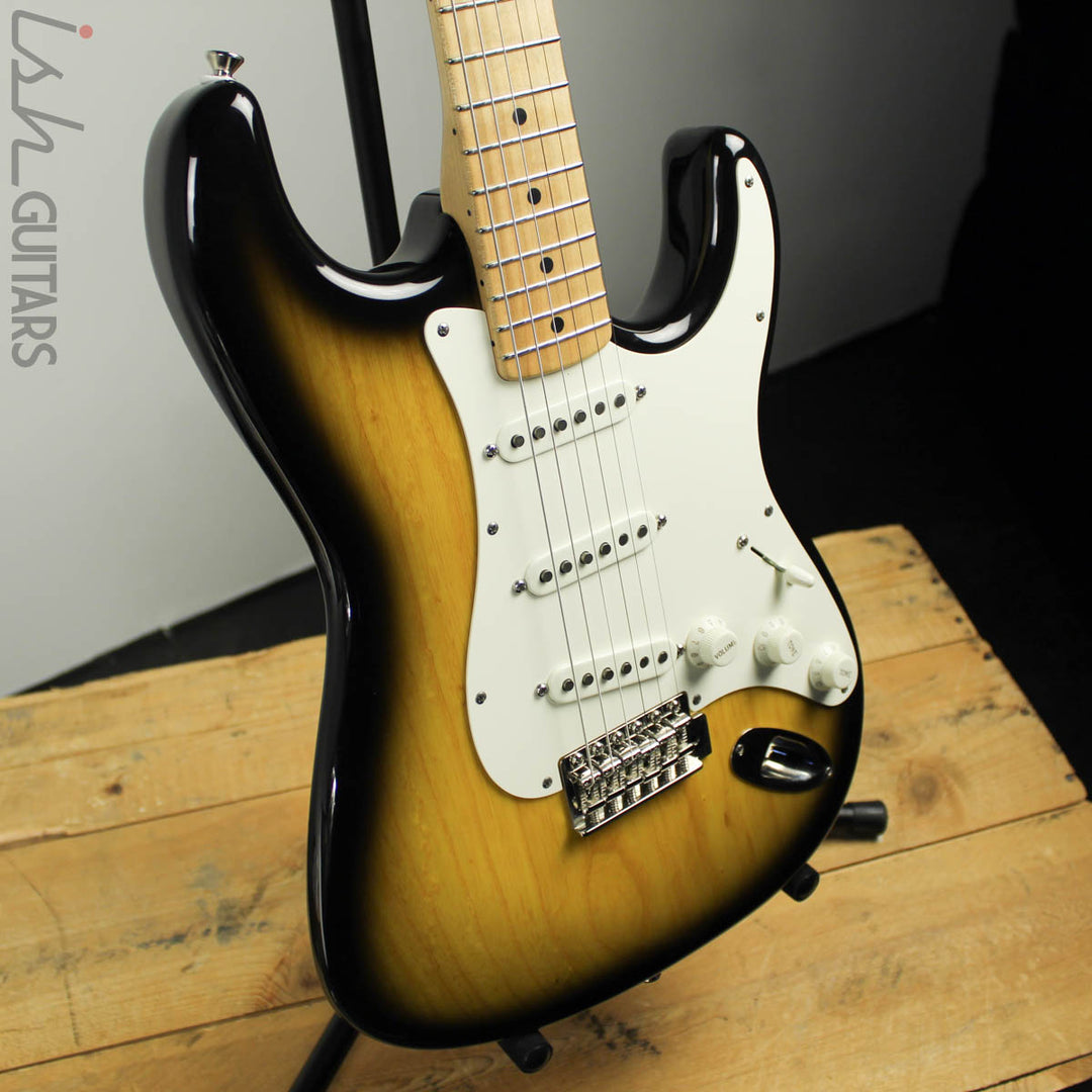 2014 D’Pergo Vintage Limited Strat Tobacco Sunburst