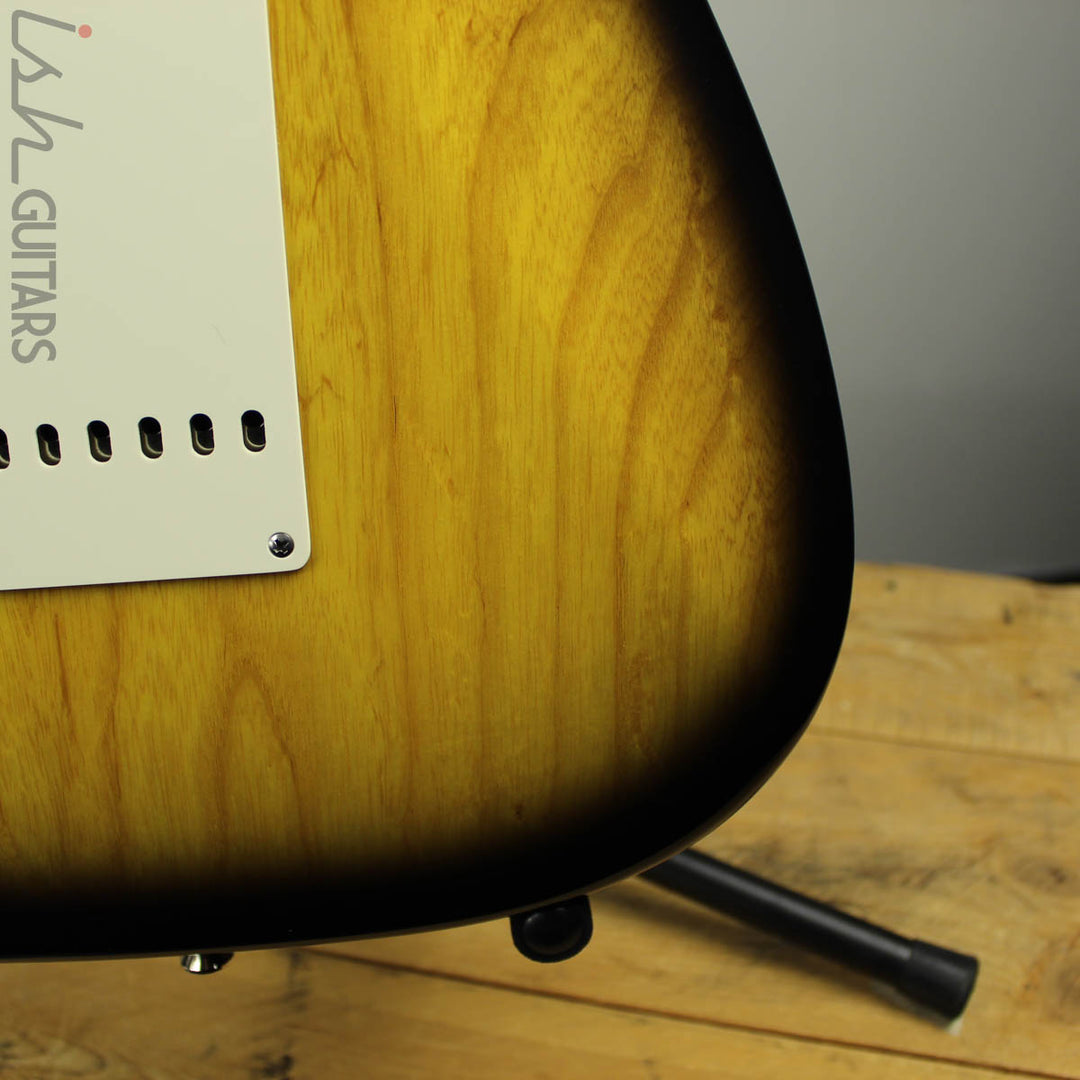 2014 D’Pergo Vintage Limited Strat Tobacco Sunburst