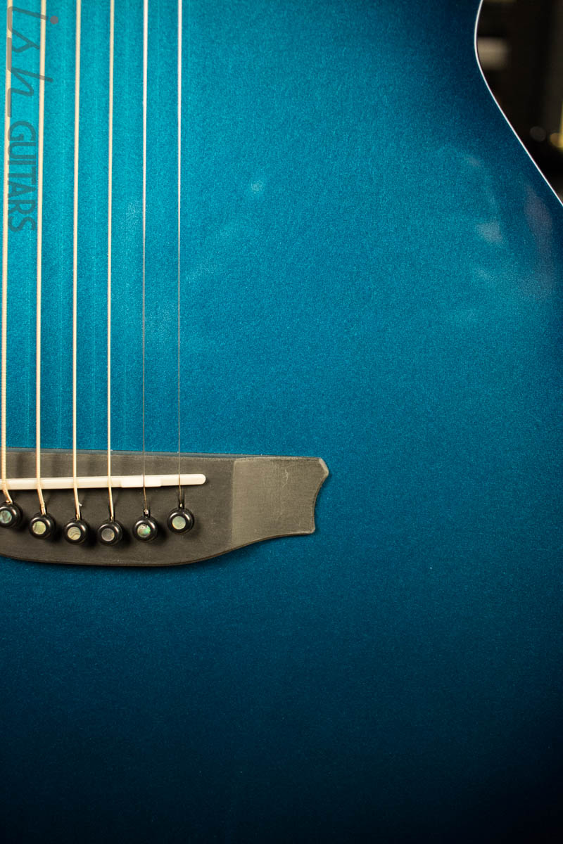 RainSong Co-WS1005NSM Concert Series Acoustic Electric Guitar Marine Blue