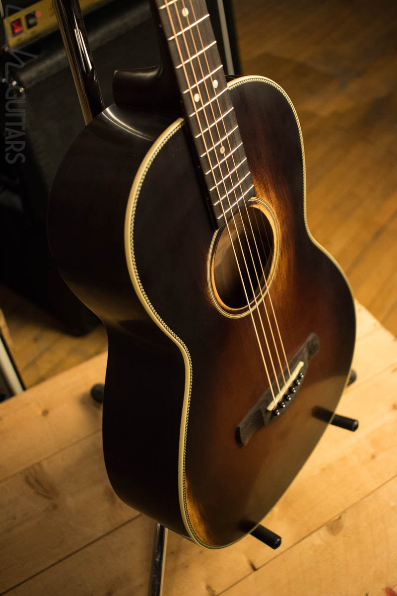 Ibanez AVN11 Artwood Vintage Thermo Aged Acoustic Guitar Antique Brown Sunburst